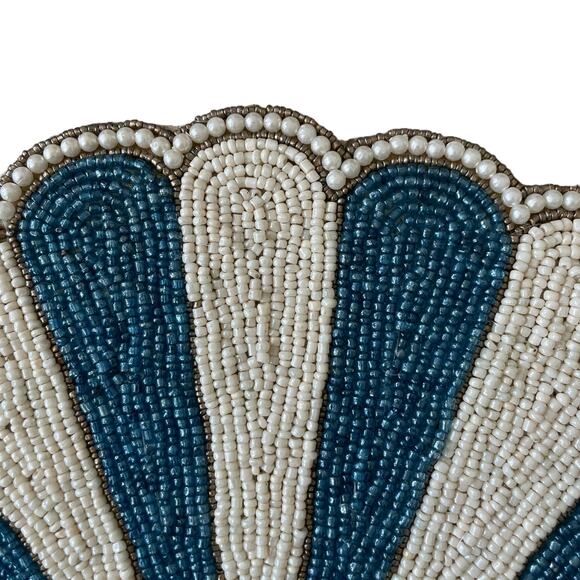 TIRAMISU Hand Glass Beaded Placemat Charger Round Scalloped Edge Blue Cream NEW - Picture 4 of 9